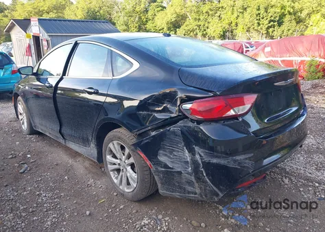 2015 Chrysler 200 Limited z USA, uszkodzony, nr VIN 1C3CCCABXFN567693